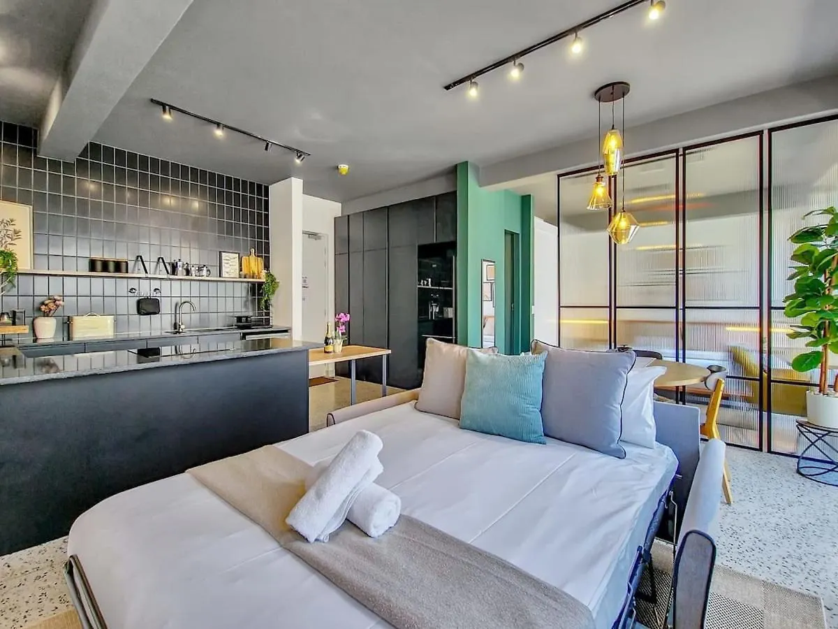 City Bowl Apartment With Rooftop Pool! Cape Town