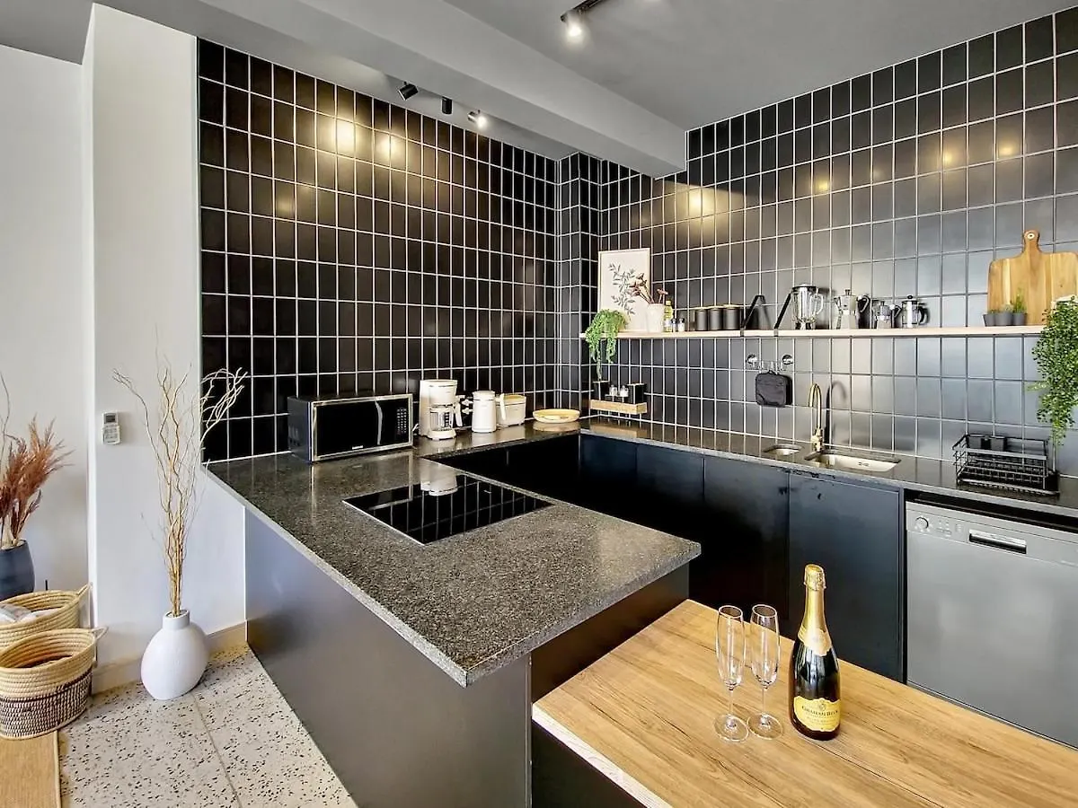 City Bowl Apartment With Rooftop Pool! Città del Capo