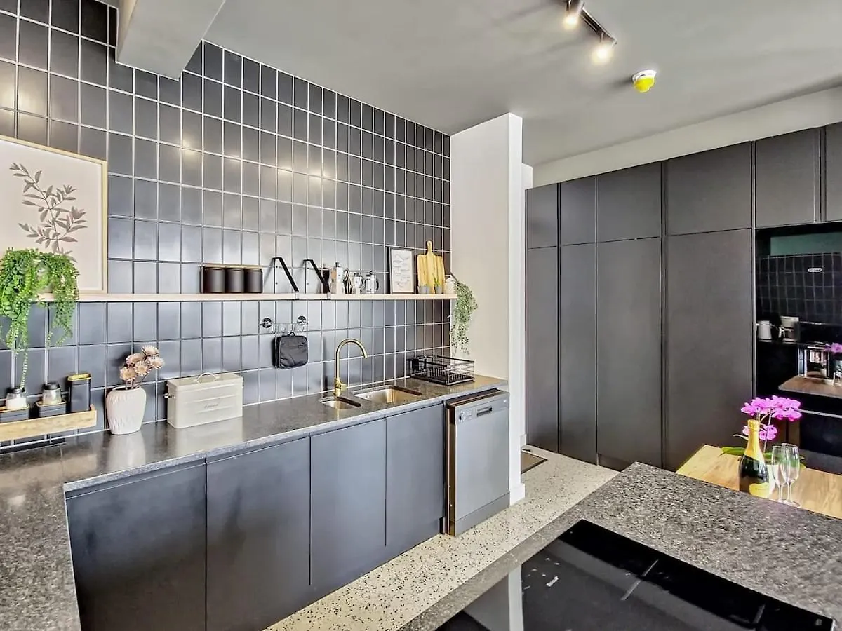 City Bowl Apartment With Rooftop Pool! Città del Capo